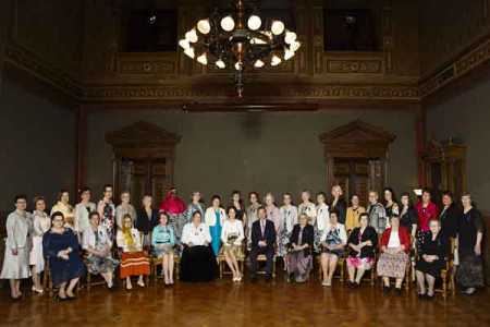 34 mothers rewarded on Mothers’ Day