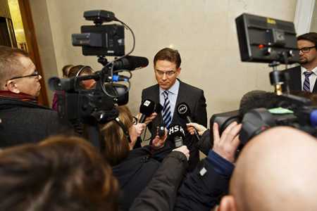 Finland opposes Russia's moves to control Crimean peninsula