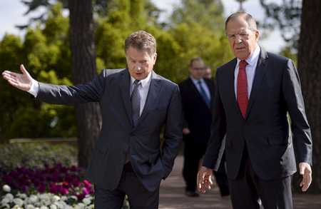 Niinistö calls on Russia to take measures to alleviate Ukraine crisis