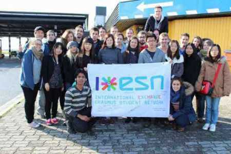 Foreign students need more support in higher education: study