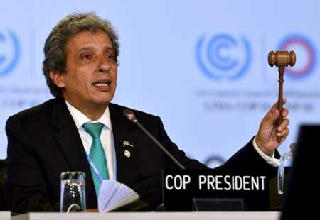 Next year crucial for fight against climate change, but hurdles remain