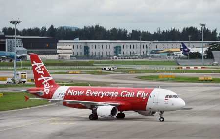 AirAsia plane with 162 people on board loses contact in Indonesia