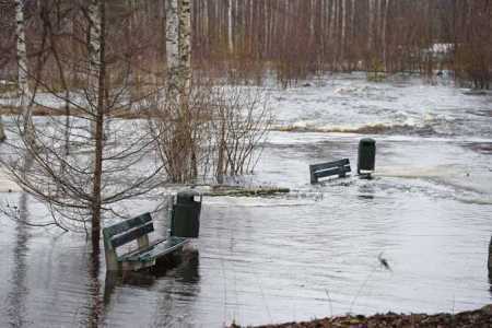 Huge snow may cause floods in Lapland