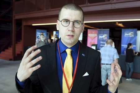 Soini dismisses Tynkkynen’s rise as party leadership signal