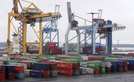 Foreign trade rises in June