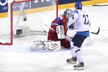 Finland beat world champion