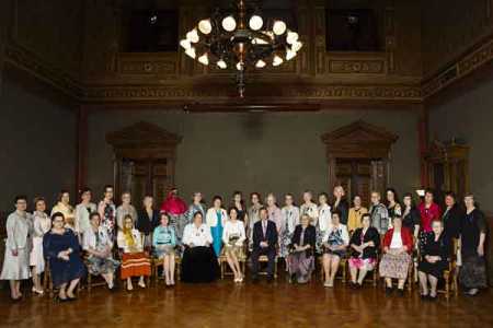34 mothers rewarded on Mothers’ Day