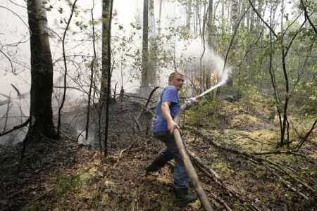 Finland steps up border vigilance over approaching Russian forest fire