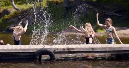 Lapland marks minus at night after daytime scorching heat