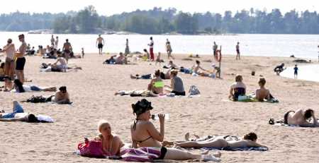 Lapland marks minus at night after daytime scorching heat