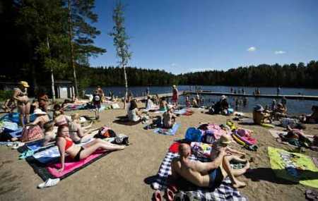 Hot spell to continue