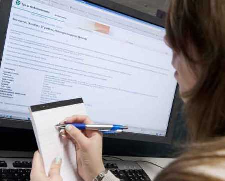 Expert suggests for sending unemployed  youths abroad
