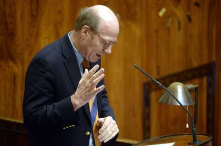 File picture of MP Kimmo Sasi at the plenary session in Parliament.Photo – Lehtikuva.