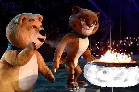 Sochi closes Olympics in the glow of success