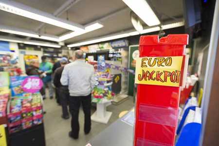 10 Finns claim record EUR 57 million Eurojackpot