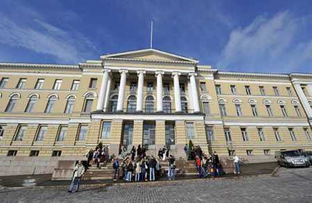 Experiment on introducing tuition fees deemed vain