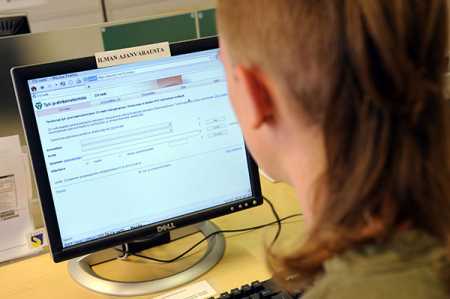 Unemployment rises to 8.2% in November