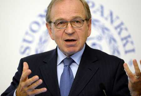 Greece needs political will to repay debt: Governor
