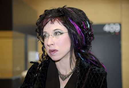 Finnish author Sofi Oksanen at the Helsinki District Court on May 11, 2015. Oksanen was in court in Dispute with her former publisher Bazar. Photo – Lehtikuva.