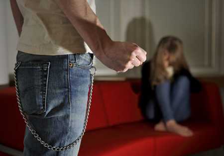 Young couple involved in Violence. File Photo – Lehtikuva.
