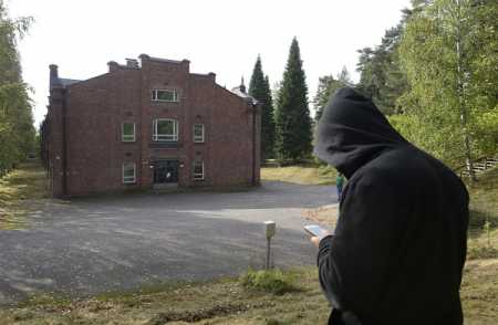 Iraqi asylum seekers in the refugee center located in the former barracks in Hennala in Lahti, Finland on September 25, 2015. File Photo Lehtikuva.