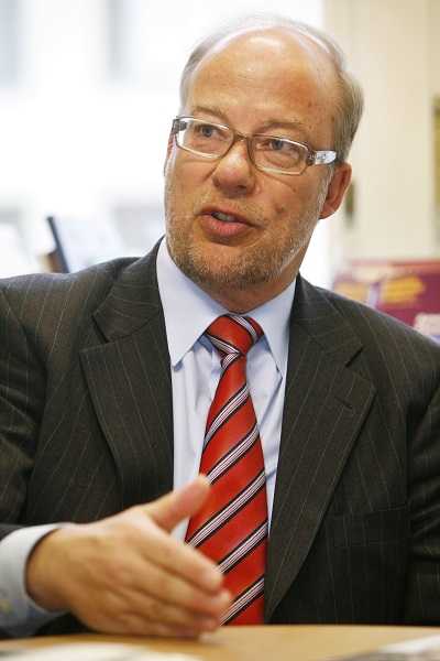 Experts miss statement submission deadline